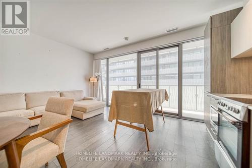 3907 - 50 Charles Street E, Toronto, ON - Indoor