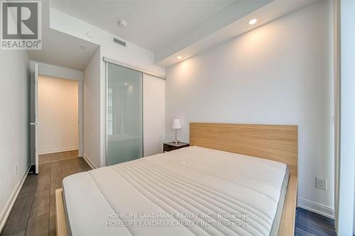 3907 - 50 Charles Street E, Toronto, ON - Indoor Photo Showing Bedroom