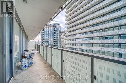 3907 - 50 Charles Street E, Toronto, ON - Outdoor With Balcony