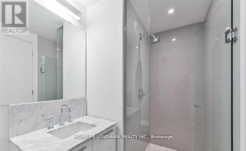 3907 - 50 Charles Street E, Toronto, ON - Indoor Photo Showing Bathroom