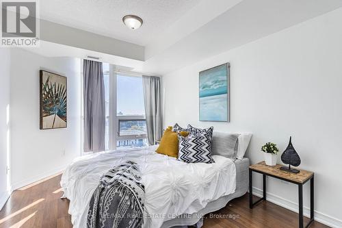 907 - 9 George Street, Brampton, ON - Indoor Photo Showing Bedroom