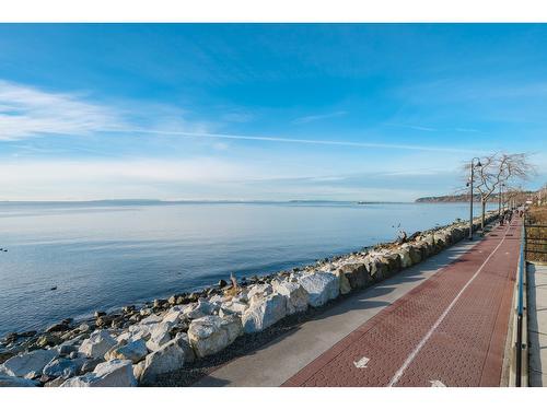 15561 Marine Drive, White Rock, BC 