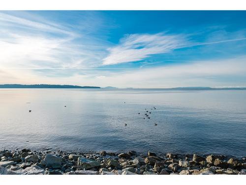 15561 Marine Drive, White Rock, BC 