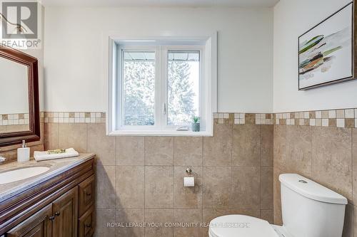 2408 14Th Line N, Innisfil, ON - Indoor Photo Showing Bathroom