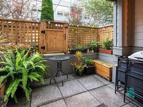 103-827 North Park St, Victoria, BC - Outdoor With Exterior