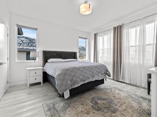 205 Rue Cheval Noir, Kamloops, BC - Indoor Photo Showing Bedroom