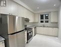 15 Massachusetts Lane, Markham, ON  - Indoor Photo Showing Kitchen With Double Sink 