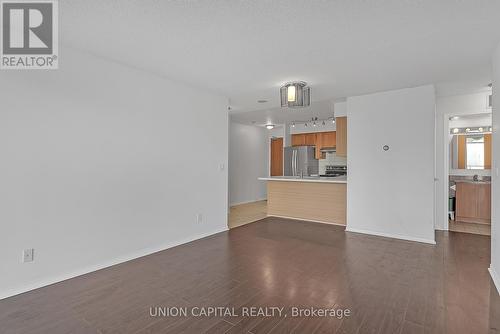 1508 - 5508 Yonge Street, Toronto, ON - Indoor Photo Showing Kitchen