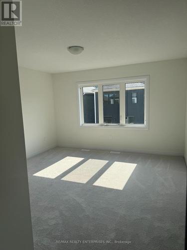 26 Velvet Way, Thorold, ON - Indoor Photo Showing Other Room