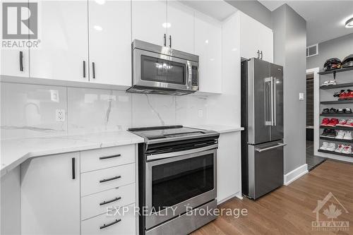 203 - 615 Longfields Drive, Ottawa, ON - Indoor Photo Showing Kitchen With Stainless Steel Kitchen With Upgraded Kitchen