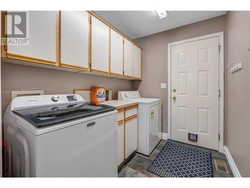 6401 Harrison Heights, Summerland, BC - Indoor Photo Showing Laundry Room