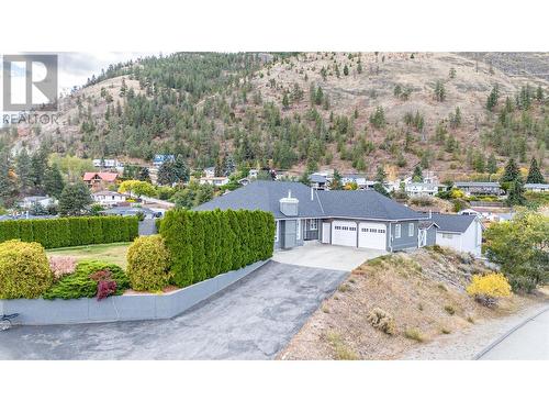 6401 Harrison Heights, Summerland, BC - Outdoor