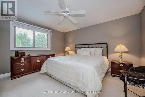 847 Edistel Crescent, Mississauga, ON - Indoor Photo Showing Bedroom