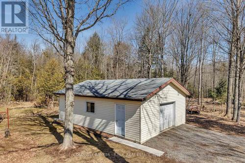 330 St Alban'S Road, Kawartha Lakes, ON - Outdoor