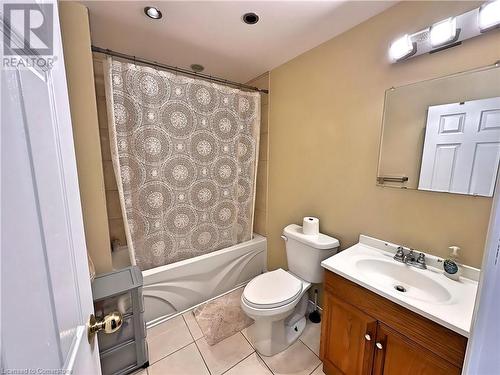 6 Vine Road, Grimsby, ON - Indoor Photo Showing Bathroom