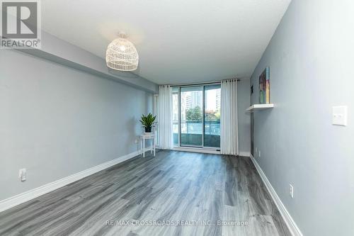 303 - 18 Pemberton Avenue, Toronto, ON - Indoor Photo Showing Other Room