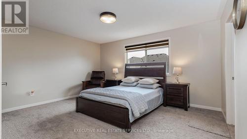 1129 Meighen Way, Milton, ON - Indoor Photo Showing Bedroom