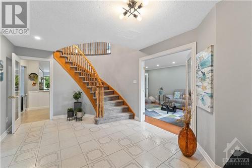 6109 Fernbank Road, Stittsville, ON - Indoor Photo Showing Other Room