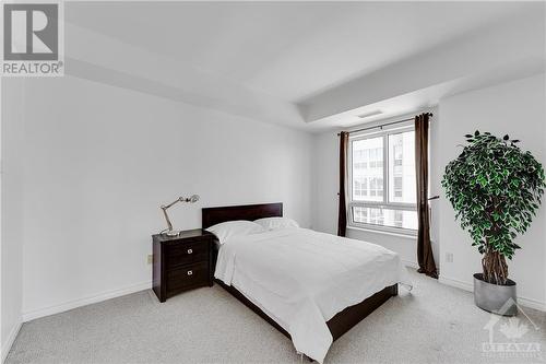 200 Rideau Street Unit#712, Ottawa, ON - Indoor Photo Showing Bedroom