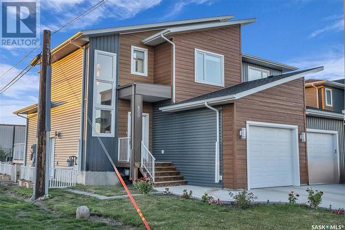 800 1St Avenue N, Martensville, SK - Outdoor