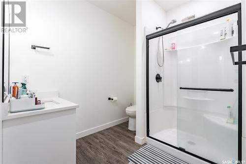 800 1St Avenue N, Martensville, SK - Indoor Photo Showing Bathroom