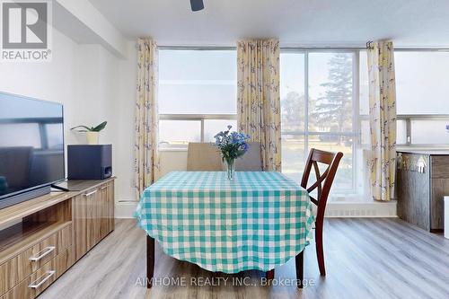 107 - 1050 Stainton Drive, Mississauga, ON - Indoor Photo Showing Dining Room