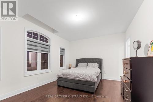 17 Brant Drive, Vaughan, ON - Indoor Photo Showing Bedroom