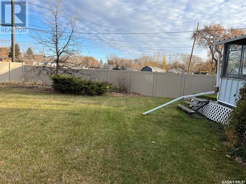 2924 3Rd Avenue N, Regina, SK - Outdoor