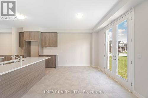 53 Robert Wyllie Street, North Dumfries, ON - Indoor Photo Showing Kitchen