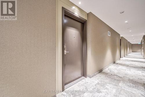 1516 - 38 Honeycrisp Crescent, Vaughan, ON -  Photo Showing Other Room