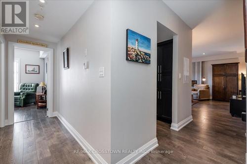 202 - 720 Yonge Street, Barrie, ON - Indoor Photo Showing Other Room