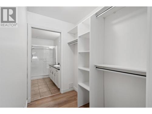 4433 Gordon Drive Unit# 208, Kelowna, BC - Indoor With Storage