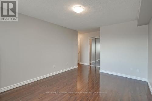 705 - 50 Elm Drive E, Mississauga, ON - Indoor Photo Showing Other Room