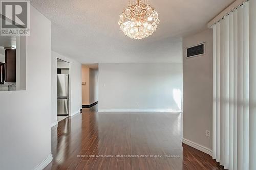 705 - 50 Elm Drive E, Mississauga, ON - Indoor Photo Showing Other Room