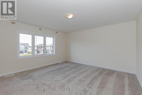 5 Buttercream Avenue, Thorold, ON - Indoor Photo Showing Other Room