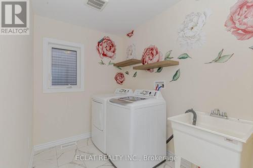 5 Buttercream Avenue, Thorold, ON - Indoor Photo Showing Laundry Room