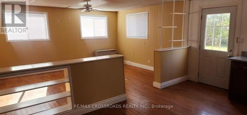 11 Farley Circle, Georgina, ON - Indoor Photo Showing Other Room