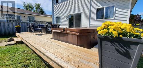 1 Mccuaig Court, Barrie, ON - Outdoor With Deck Patio Veranda With Exterior