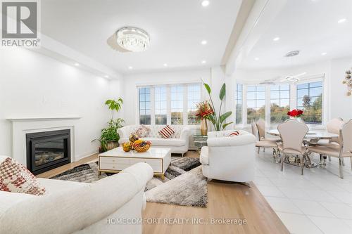 42 Marlene Johnston Drive, East Gwillimbury, ON - Indoor Photo Showing Living Room With Fireplace