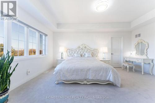 42 Marlene Johnston Drive, East Gwillimbury, ON - Indoor Photo Showing Bedroom