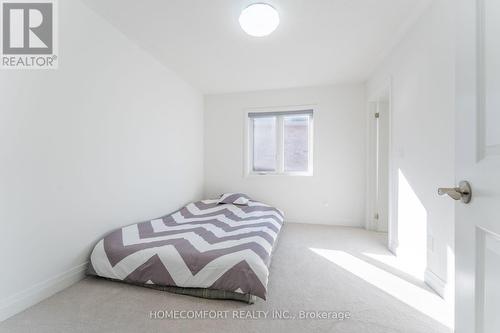 42 Marlene Johnston Drive, East Gwillimbury, ON - Indoor Photo Showing Bedroom