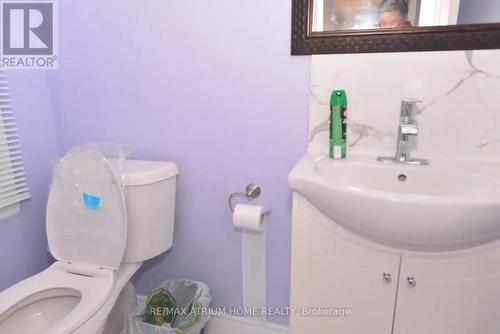 1680 Victoria Street W, Whitby, ON - Indoor Photo Showing Bathroom