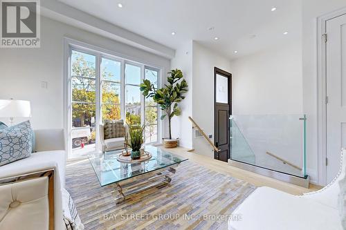 370 Briar Hill Avenue, Toronto, ON - Indoor