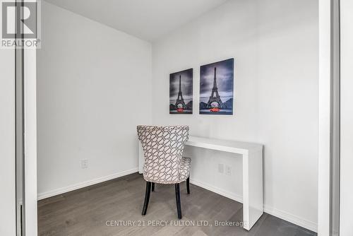 1716 - 8 Hillsdale Avenue E, Toronto, ON - Indoor Photo Showing Other Room