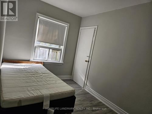 21 Highland Park Boulevard, Markham, ON - Indoor Photo Showing Bedroom