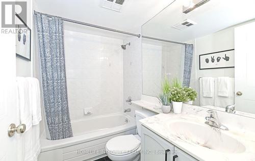 701 - 750 Bay Street, Toronto, ON - Indoor Photo Showing Bathroom