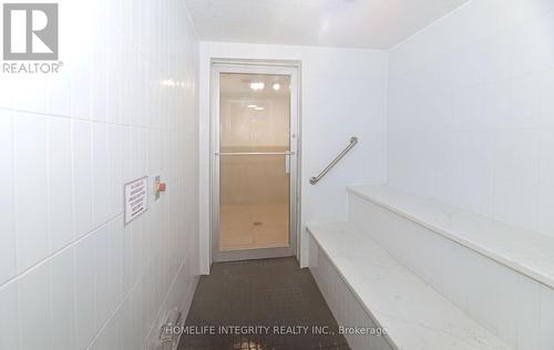 701 - 750 Bay Street, Toronto, ON - Indoor Photo Showing Other Room