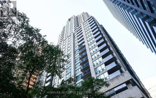 701 - 750 Bay Street, Toronto, ON - Outdoor