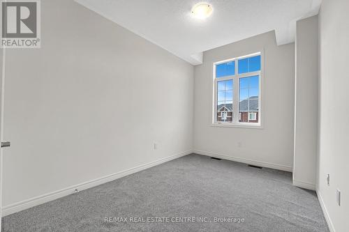 19 Lidstone Street, Cambridge, ON - Indoor Photo Showing Other Room