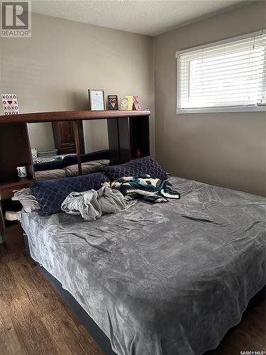 246 5Th Avenue Nw, Swift Current, SK - Indoor Photo Showing Bedroom